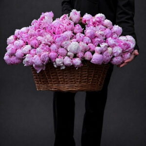 150 PEONIES ROYAL BASKET